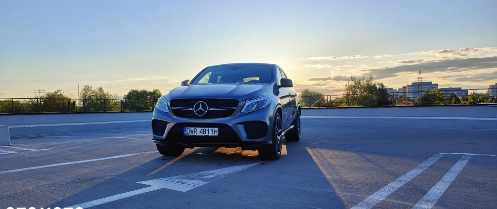 Mercedes-Benz GLE cena 219000 przebieg: 99000, rok produkcji 2017 z Wrocław małe 211